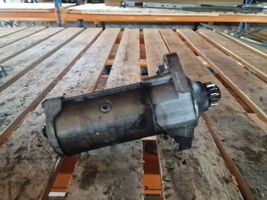 Volkswagen Touran III Starter motor 02E911022C