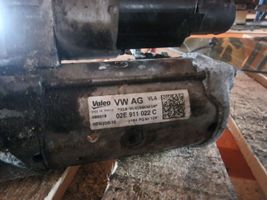 Volkswagen Touran III Starter motor 02E911022C