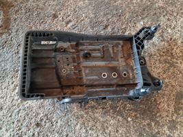 Volkswagen Touran III Battery tray 5QF015325B