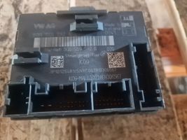 Volkswagen Touran III Module confort 5Q0959592B