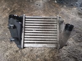 Audi A4 S4 B7 8E 8H Chłodnica powietrza doładowującego / Intercooler 