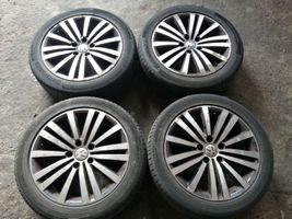 Volkswagen PASSAT B7 R17 alloy rim 3AA601025G