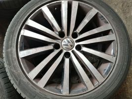 Volkswagen PASSAT B7 R17 alloy rim 3AA601025G