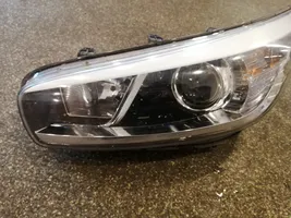 KIA Ceed Lampa przednia 92101A2040