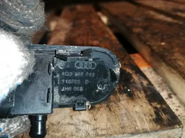 Audi A6 S6 C7 4G Ugello a spruzzo lavavetri per parabrezza 4G0955988