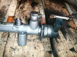 Audi A6 S6 C7 4G Kraftstoffverteiler Einspritzleiste Verteilerrohr 059130090CB