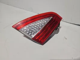 Ford Mondeo MK IV Luci posteriori del portellone del bagagliaio 