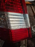 Volvo S40 Feux arrière / postérieurs 