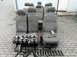 Volkswagen Transporter - Caravelle T5 Kit intérieur 