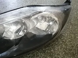 Ford Fiesta Lampa przednia 8A6113W030AH