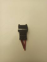 Audi A4 S4 B7 8E 8H Fuse 4A0937530