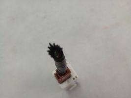 Mazda 3 Connettore plug in USB BDGF-669U0