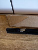 Nissan Leaf I (ZE0) Rivestimento della portiera anteriore (modanatura) 828213NK0A