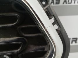 Hyundai i30 Grille calandre supérieure de pare-chocs avant 86351G4AB0