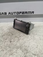 Renault Clio IV Radio/CD/DVD/GPS-pääyksikkö 281155249R