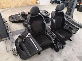 Renault Megane IV Set interni 