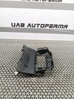 Nissan Qashqai Kita centrinė konsolės (tunelio) detalė 681044EH0A