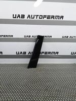 Audi Q2 - Rivestimento modanatura del vetro della portiera posteriore 81A839901