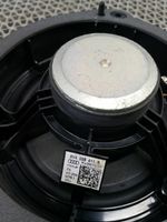 Audi Q2 - Takaoven kaiutin 8V4035411B