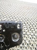 Audi Q2 - Anello/gancio chiusura/serratura del vano motore/cofano 81A823186A