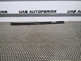 Audi Q2 - Gumowa uszczelka szyby drzwi tylnych 81A839479