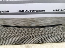 Audi Q2 - Rivestimento modanatura del vetro della portiera posteriore 81A839478