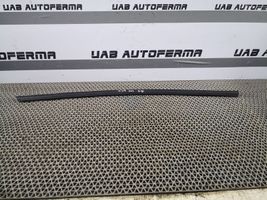 Audi Q2 - Rivestimento modanatura del vetro della portiera posteriore 81A839477