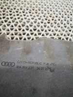 Audi Q2 - Lokasuojan vaahtomuovituki/tiiviste 81A864237