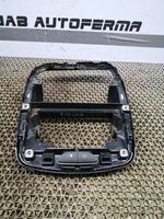 Renault Clio IV Muu keskikonsolin (tunnelimalli) elementti 681046679R