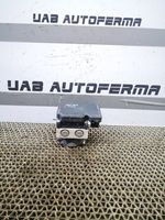 Renault Captur ABS-pumppu 476608644R