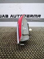 Hyundai i40 Lampy tylnej klapy bagażnika 924033Z500