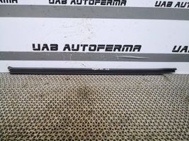 Volkswagen Tiguan Etuoven tuulilasin kisko 5NA837479