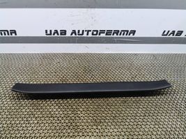 Hyundai i40 Etuoven kynnyksen suojalista 858713Z000