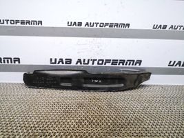 Hyundai i40 Lokasuojan vaahtomuovituki/tiiviste 841163Z000