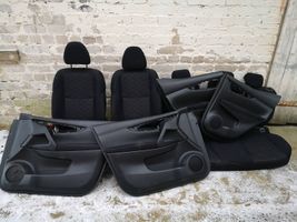 Nissan Qashqai Seat set 