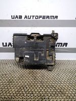 Hyundai i40 Boîte de batterie 371503Z000