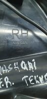 Nissan Qashqai Veidrodėlio plastikinė apdaila 802924ET0A