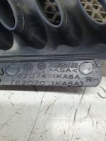 Nissan Juke I F15 Etupuskurin alempi jäähdytinsäleikkö 620741KA6A