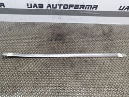 Nissan Qashqai Rivestimento modanatura del vetro della portiera posteriore 