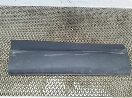 Nissan Qashqai Rivestimento portiera posteriore (modanatura) 828704EA0A