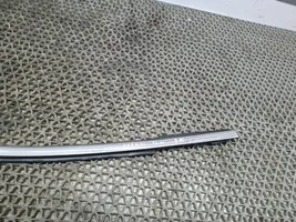 Nissan Qashqai Rivestimento modanatura del vetro della portiera posteriore 