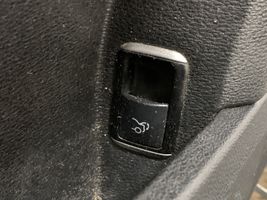 Mercedes-Benz E W212 Garniture de panneau carte de porte avant 2127200151