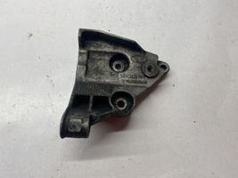 Land Rover Range Rover Sport L320 Supporto di montaggio della pompa del servosterzo QVU500340