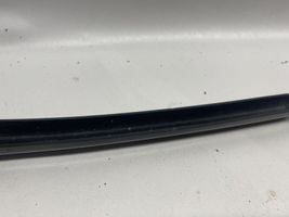 Porsche Cayenne (9PA) Tuulilasinpyyhkimen sulka 