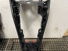 Audi Q3 F3 Sonstiges Einzelteil Mittelkonsole 83C863242