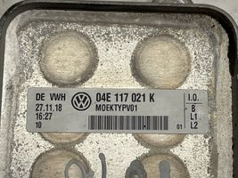 Volkswagen Jetta VII Refroidisseur d'huile moteur 04E117021K