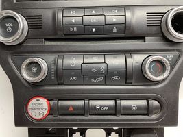 Ford Mustang VI Oro kondicionieriaus/ klimato/ pečiuko valdymo blokas (salone) FR3T18E243EA