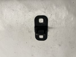 Chevrolet Camaro Traba/gancho de cierre de puerta trasera 13321093