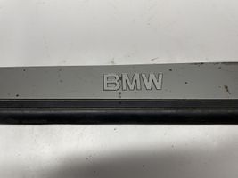 BMW Z4 E89 Etuoven kynnyksen suojalista 7069122