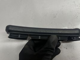 BMW 3 F30 F35 F31 Kita variklio skyriaus detalė 806204704